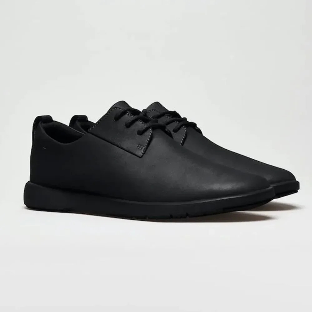 NWOT PontoPacific Men's Shoe, Obsidian